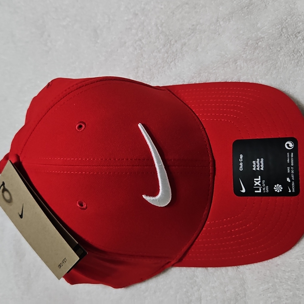 Nike Red Club Cap